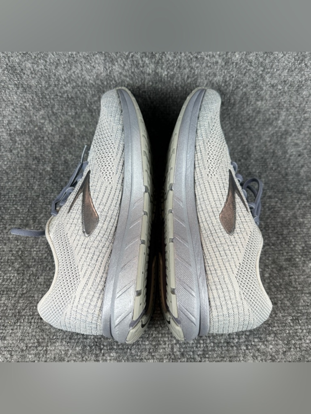 Brooks Revel 3 Womens Size 10 B Grey Silver Running Shoes 1203021B021 Sneakers - Picture 13 of 15